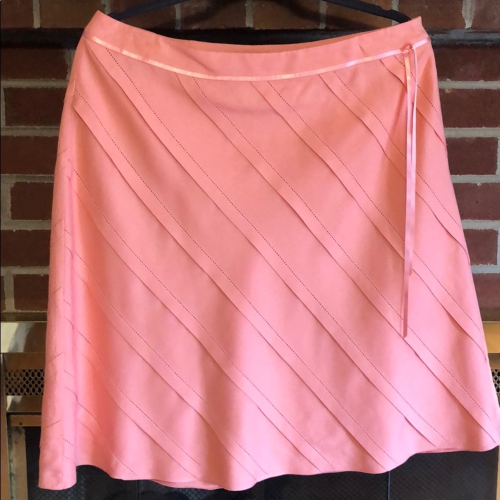 Ladies Skirt
